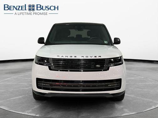 2024 Land Rover Range Rover P530 SE