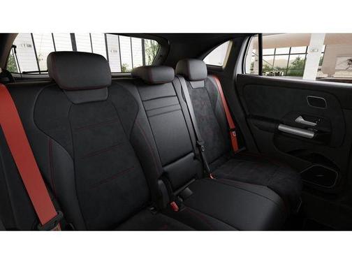 2025 Mercedes-Benz AMG GLA 35 Base
