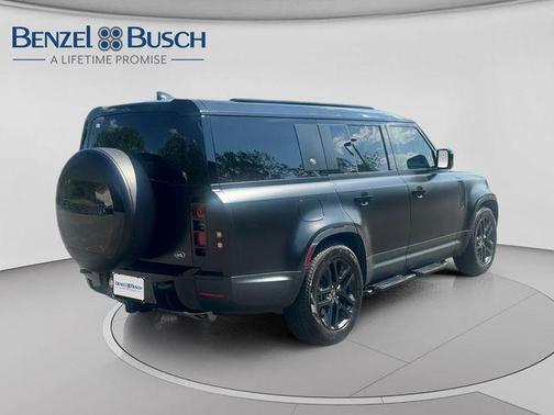 Santorini Black 2023 Land Rover Defender SE