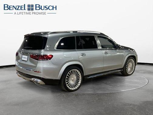 Citrus 2023 Mercedes-Benz Maybach GLS 600 4MATIC
