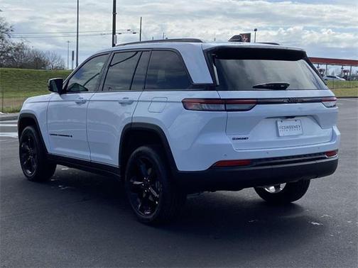 2025 Jeep Grand Cherokee Altitude