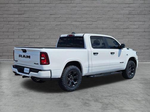 Bright White Clearcoat 2026 RAM 1500 Big Horn/Lone Star