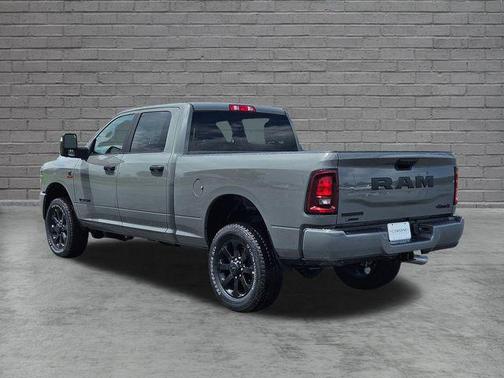 Ceramic Gray Clearcoat 2026 RAM 2500 Big Horn Crew Cab 4x4 6'4' Box