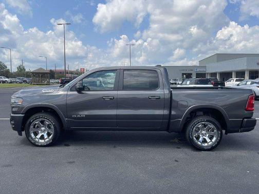 Granite Crystal Metallic Clearcoat 2026 RAM 1500 Big Horn/Lone Star