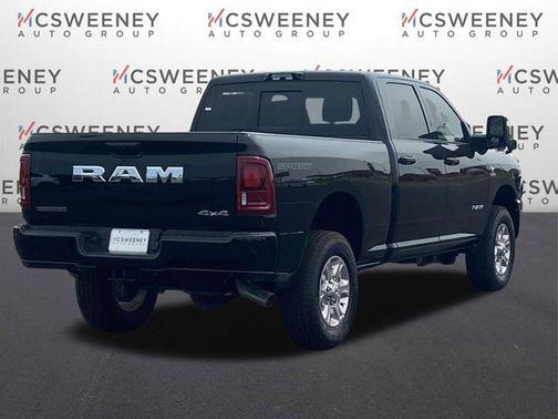 2025 RAM 2500 Big Horn Crew Cab 4x4 6'4' Box