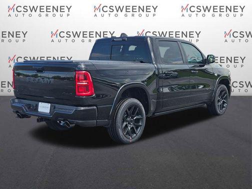 Diamond Black Crystal Pearlcoat 2026 RAM 1500 Limited