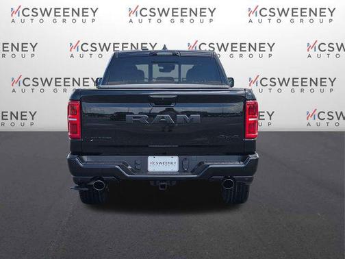 Diamond Black Crystal Pearlcoat 2026 RAM 1500 Limited