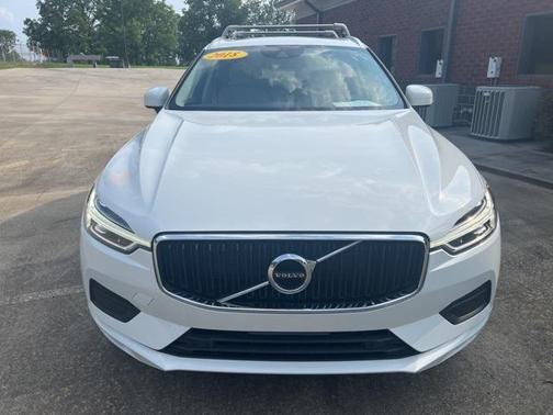 2018 Volvo XC60 T6 Momentum