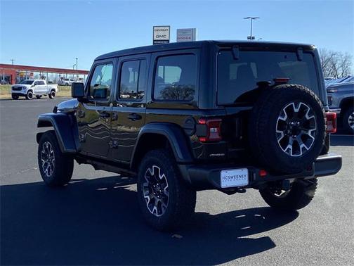 2025 Jeep Wrangler 4-Door Sahara 4x4