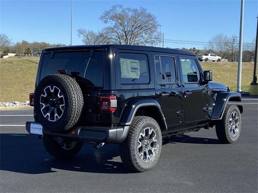 2025 Jeep Wrangler 4-Door Sahara 4x4