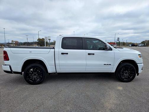 Bright White Clearcoat 2026 RAM 1500 Limited