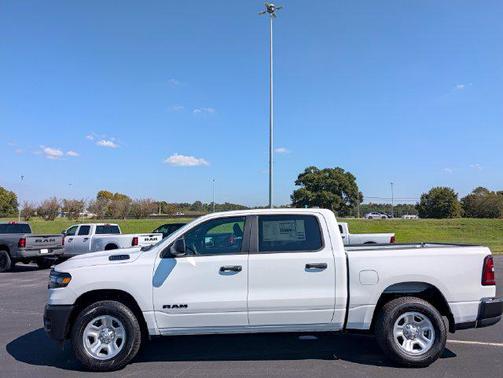 Bright White Clearcoat 2027 RAM 1500 Tradesman