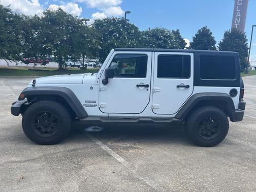 2013 Jeep Wrangler Unlimited Sport