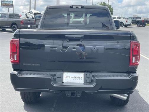 2025 RAM 2500 Big Horn Crew Cab 4x2 6'4' Box