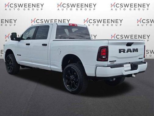 Bright White Clearcoat 2026 RAM 2500 Big Horn Crew Cab 4x4 6'4' Box