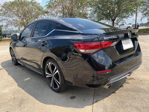 2022 Nissan Sentra SR
