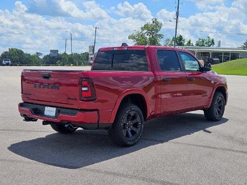 Molten Red Pearlcoat 2026 RAM 1500 Big Horn/Lone Star