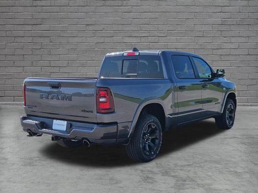 Granite Crystal Metallic Clearcoat 2026 RAM 1500 Big Horn/Lone Star