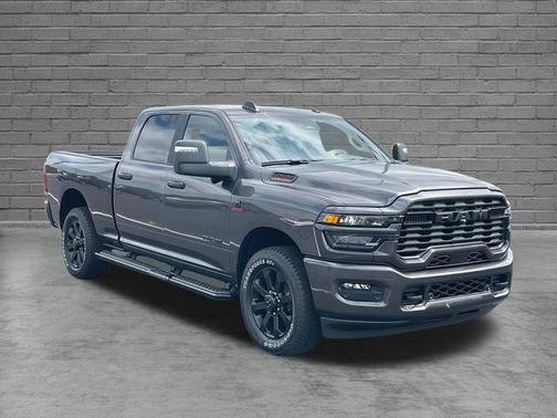 Granite Crystal Metallic Clearcoat 2025 RAM 2500 Big Horn Crew Cab 4x2 6'4' Box
