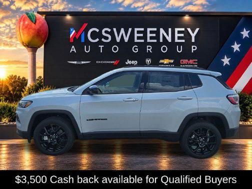 Silver Zynith Metallic Clearcoat 2026 Jeep Compass Latitude