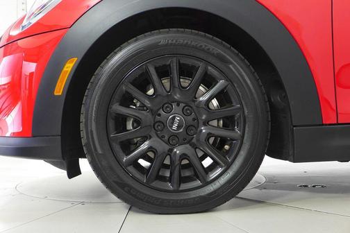 2024 MINI Hardtop Cooper
