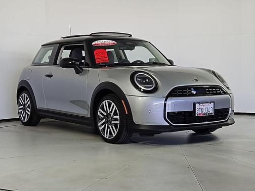2025 MINI Hardtop Cooper