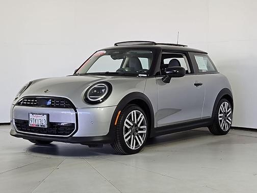 2025 MINI Hardtop Cooper