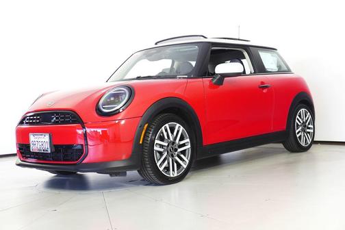 2025 MINI Hardtop Cooper