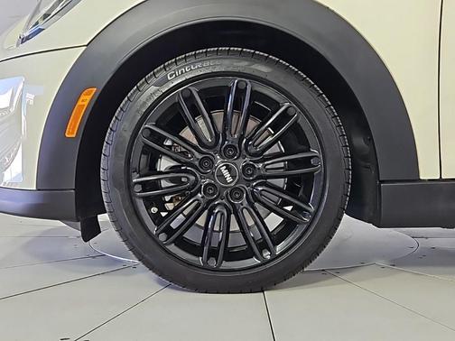 2023 MINI Hardtop Cooper S