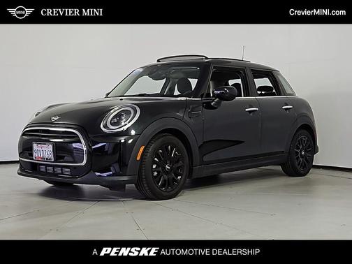 2023 MINI Hardtop Cooper