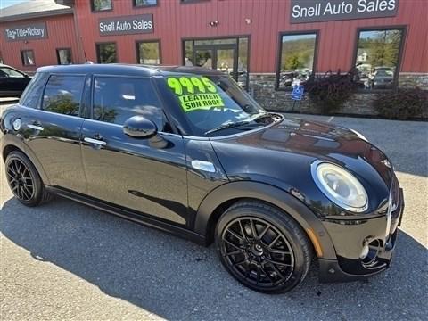 BLACK 2018 MINI Hardtop Cooper S