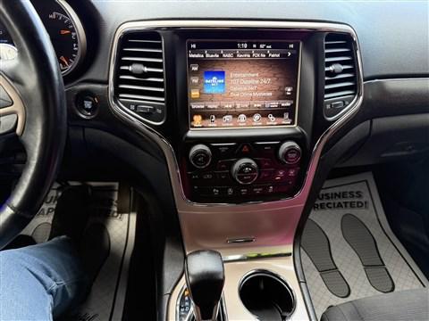 2017 Jeep Grand Cherokee Laredo