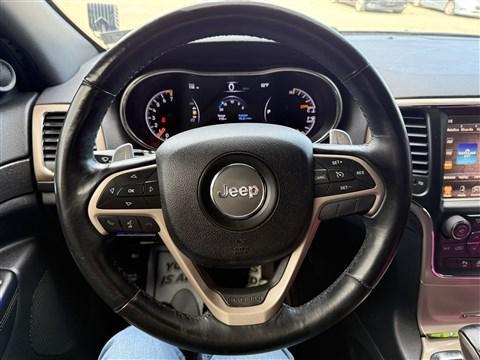 2017 Jeep Grand Cherokee Laredo