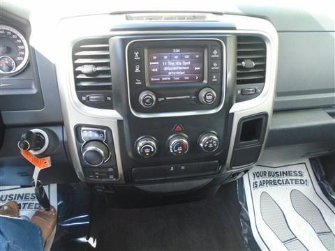 2016 RAM 1500 SLT