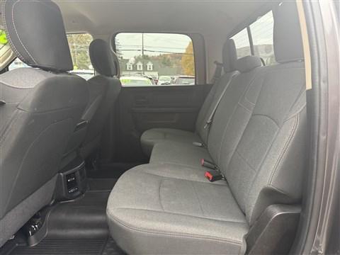 2020 RAM 2500 Tradesman Crew Cab 4X4 6'4' Box