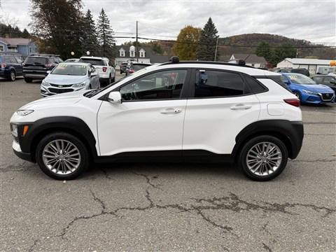 2021 Hyundai KONA SEL