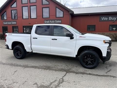 white 2021 Chevrolet Silverado 1500 LT Trail Boss
