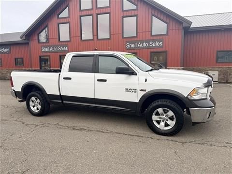2017 RAM 1500 SLT