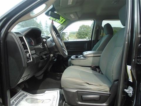 2018 RAM 2500 Tradesman Crew Cab 4x4 6'4' Box