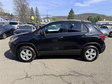 BLACK 2019 Chevrolet Trax LT