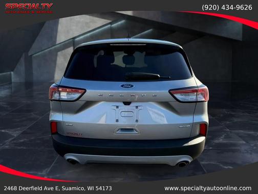2022 Ford Escape SE