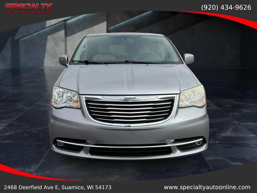 2013 Chrysler Town & Country Touring