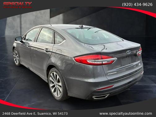 2020 Ford Fusion SE