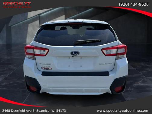 Crystal White Pearl 2018 Subaru Crosstrek 2.0i Premium