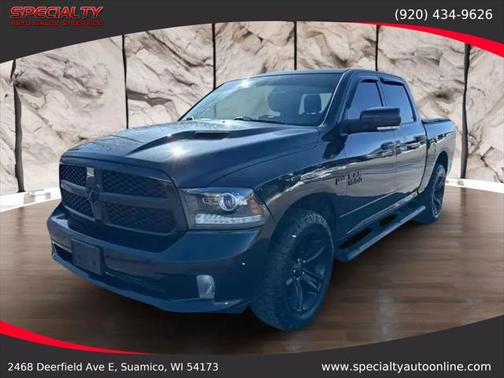 2017 RAM 1500 Night Crew Cab 4x4 5'7' Box