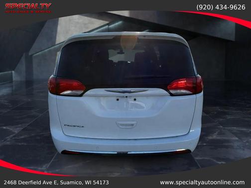 2018 Chrysler Pacifica Touring-L