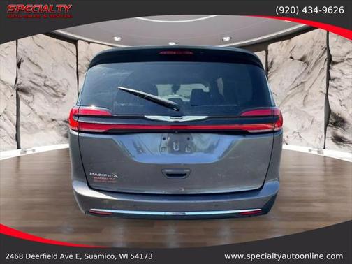 2022 Chrysler Pacifica Touring L