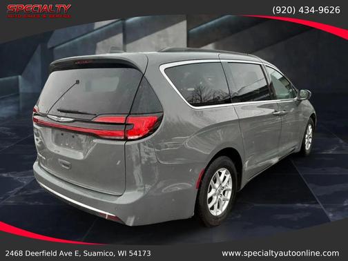 2022 Chrysler Pacifica Touring L
