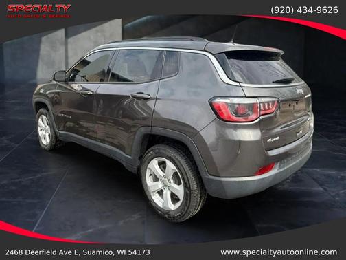 Granite Crystal Metallic Clearcoat 2018 Jeep Compass Latitude