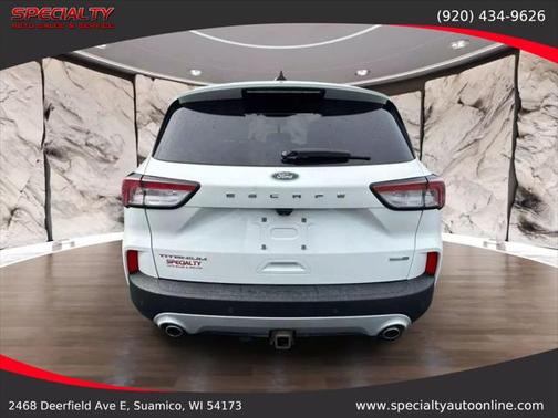 2020 Ford Escape Titanium